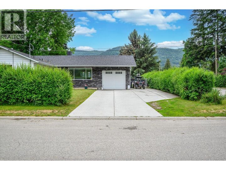 Property Photo: 6596 Lavington Way BC V1B 3G5