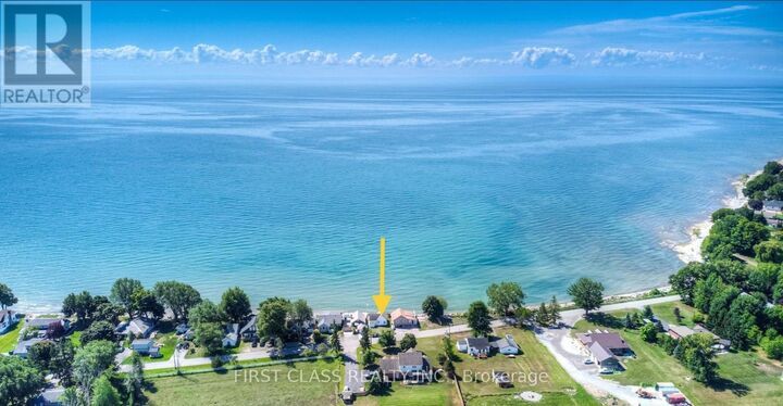 Property Photo: 11853 Lakeshore Road ON L0S 1V0