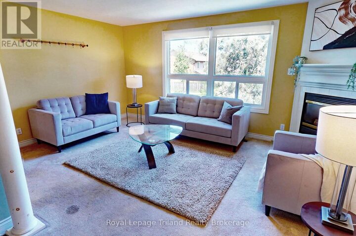 Property Photo: 46 Conestoga Road 34 ON N4T 1S4