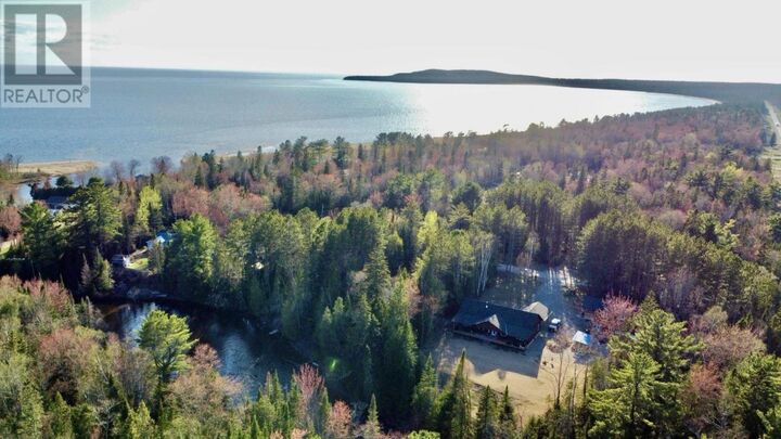 Property Photo: 19 Northwoods Dr ON P0S 1A0
