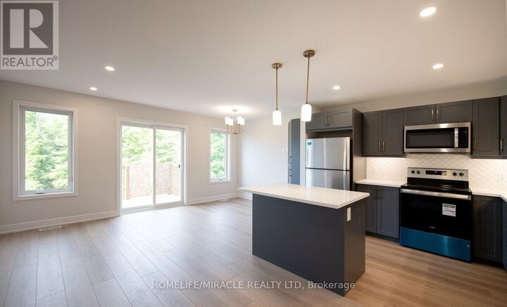 Property Photo:  95 Staple Boulevard West  ON K7A 5B5 