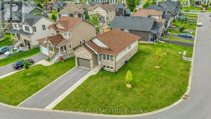 Property Photo:  245 Mill Pond Place  ON K7M 0C9 