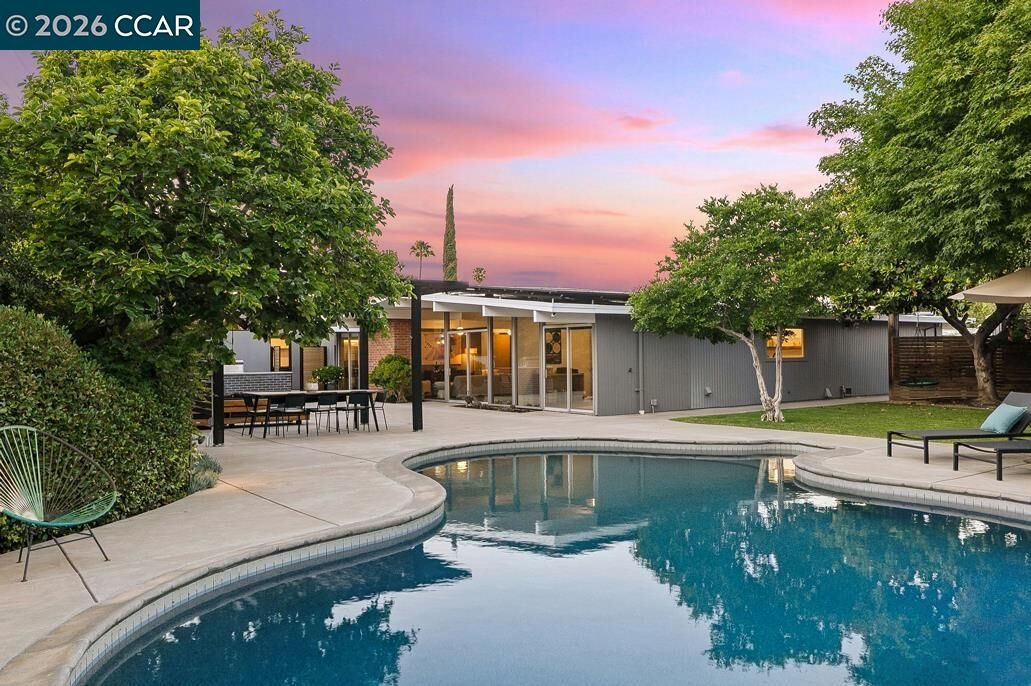 Property Photo:  1237 Lancashire  CA 94518 