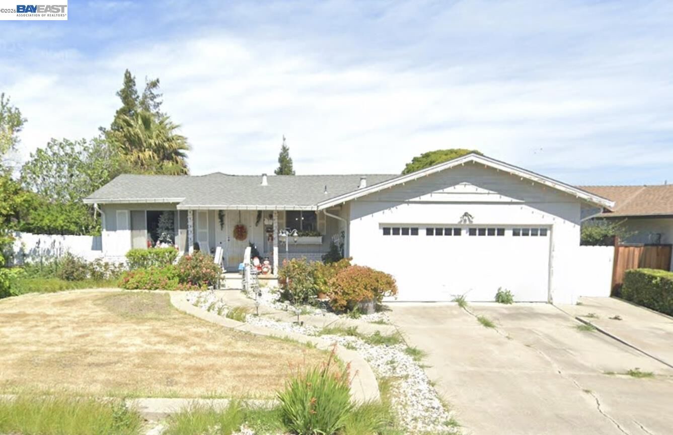 Property Photo:  1124 Monterey Dr  CA 94509 