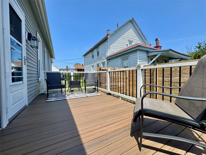 Property Photo:  933 Brown Avenue  PA 16502 