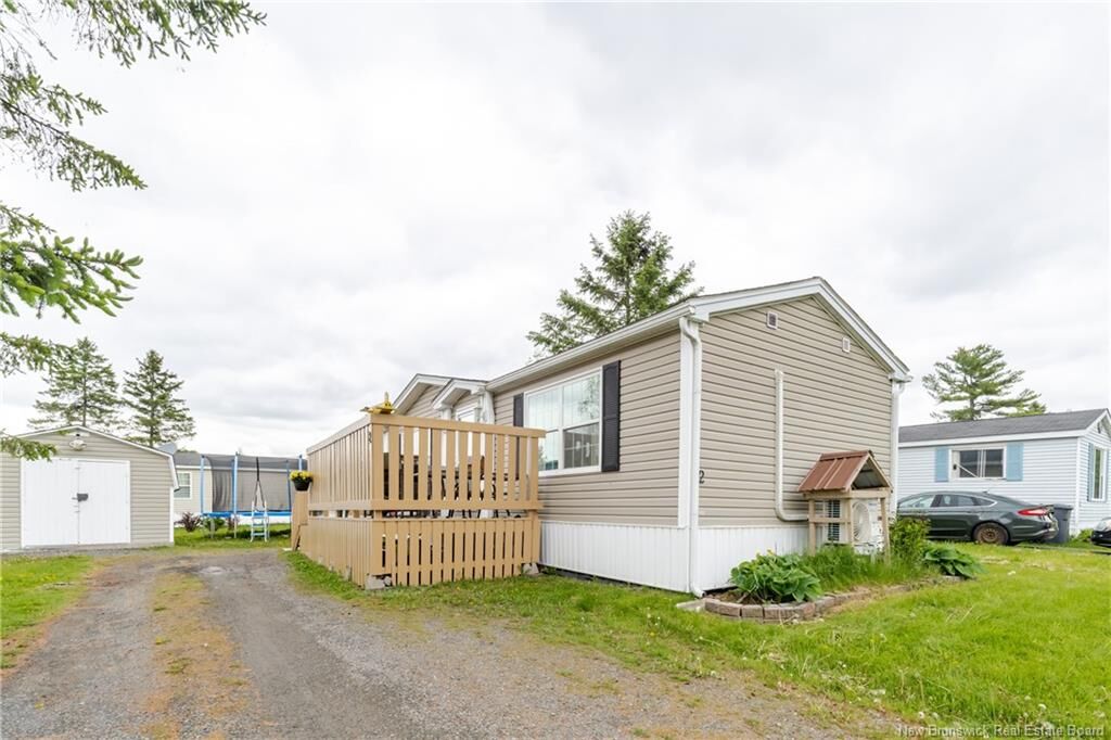 Property Photo:  2 Wood Avenue  NB E3B 6V5 