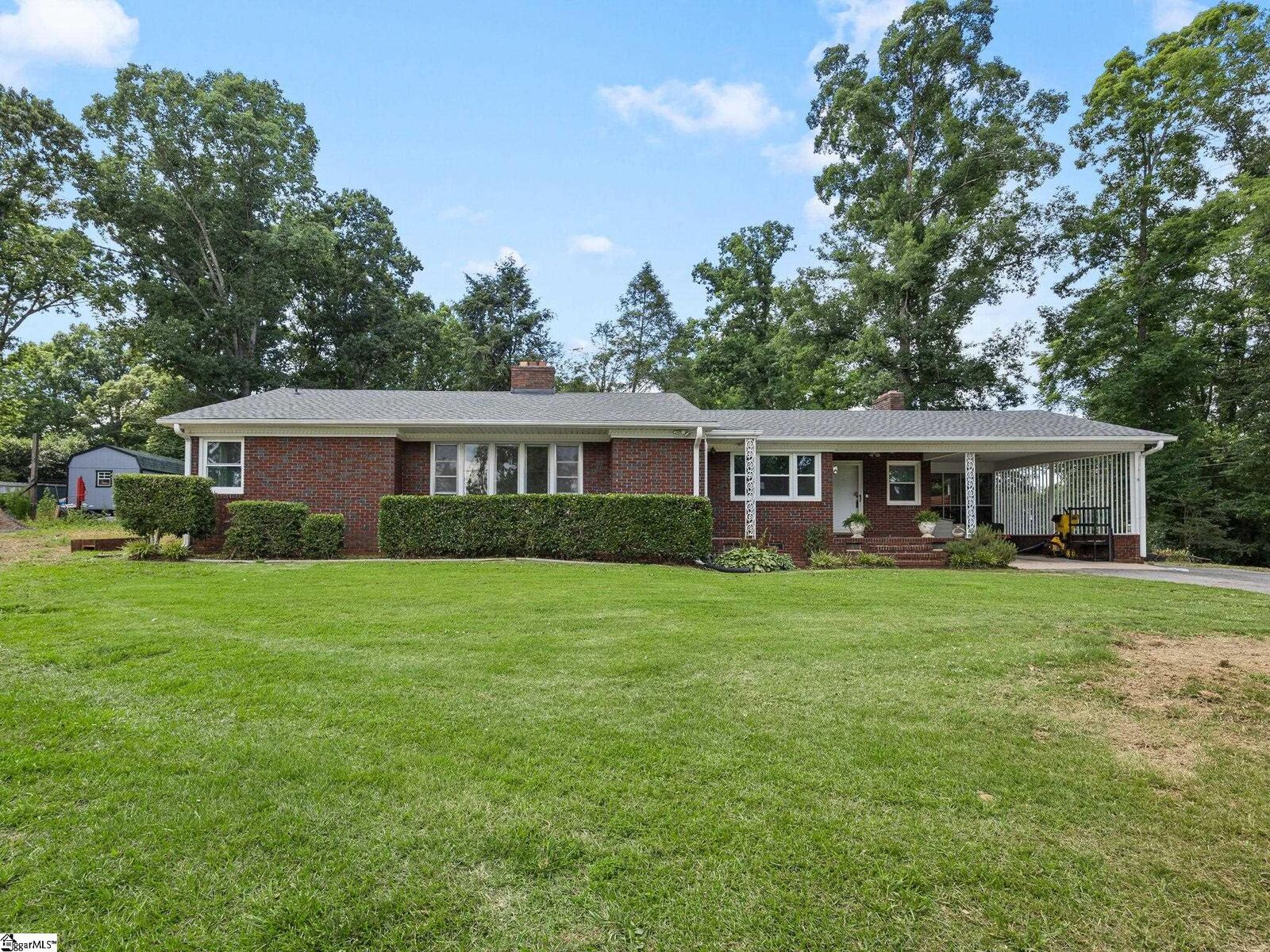 Property Photo:  400 Tucker Road  SC 29306 