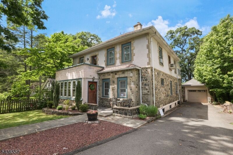 Property Photo: 26 Maple Rd NJ 07456