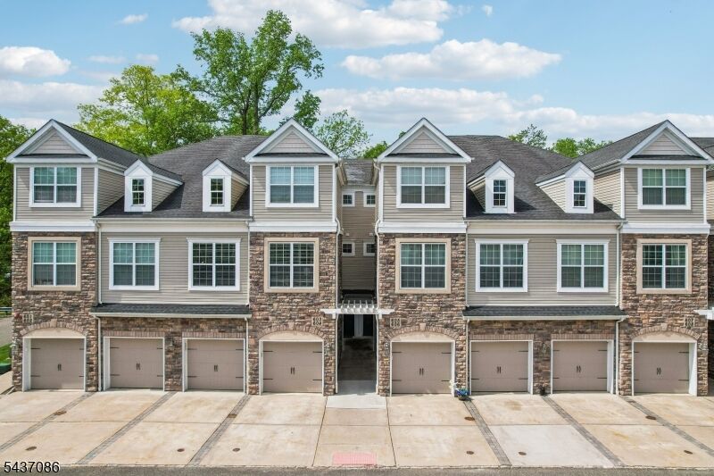 Property Photo:  605 Lopez Ln  NJ 07950 