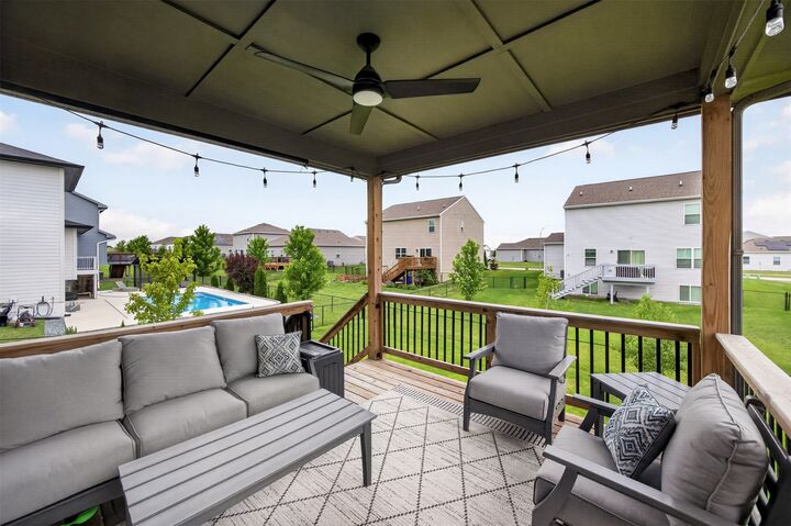 Property Photo:  855 Sandstone Point  IA 50263 