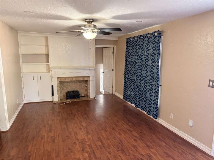 Property Photo: 1726 NW Ash Ave OK 73507