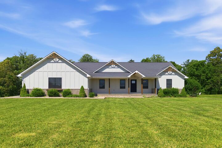 Property Photo:  220 Davis Lane  KY 42642 