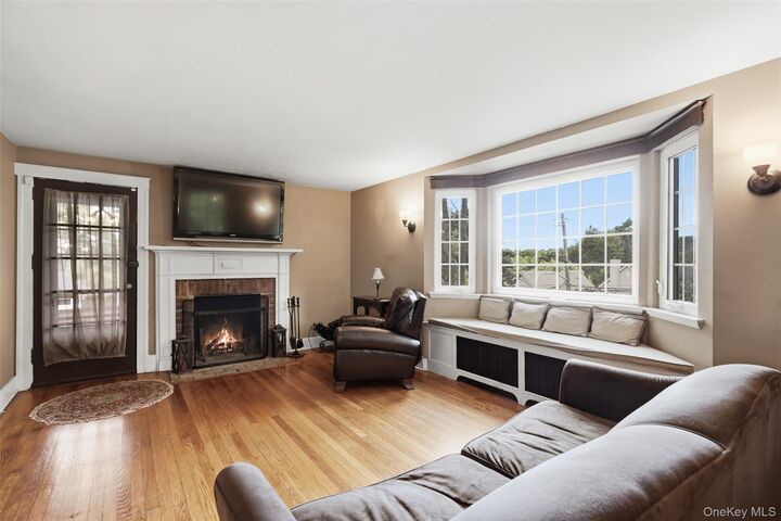 Property Photo:  32 Thorn Avenue  NY 10549 