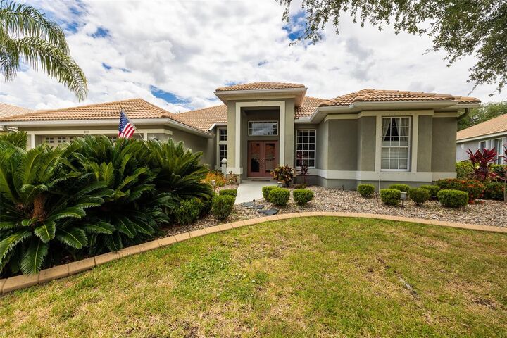 Property Photo: 6171 Palomino Circle FL 34201