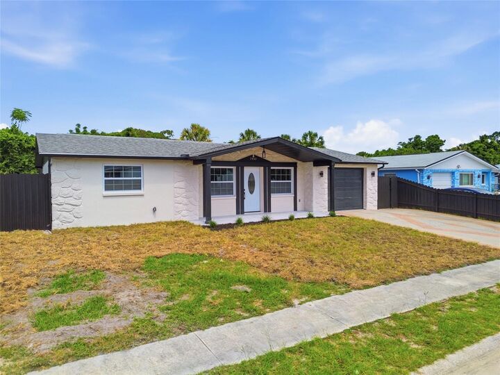 Property Photo:  7403 Heather Street  FL 34653 