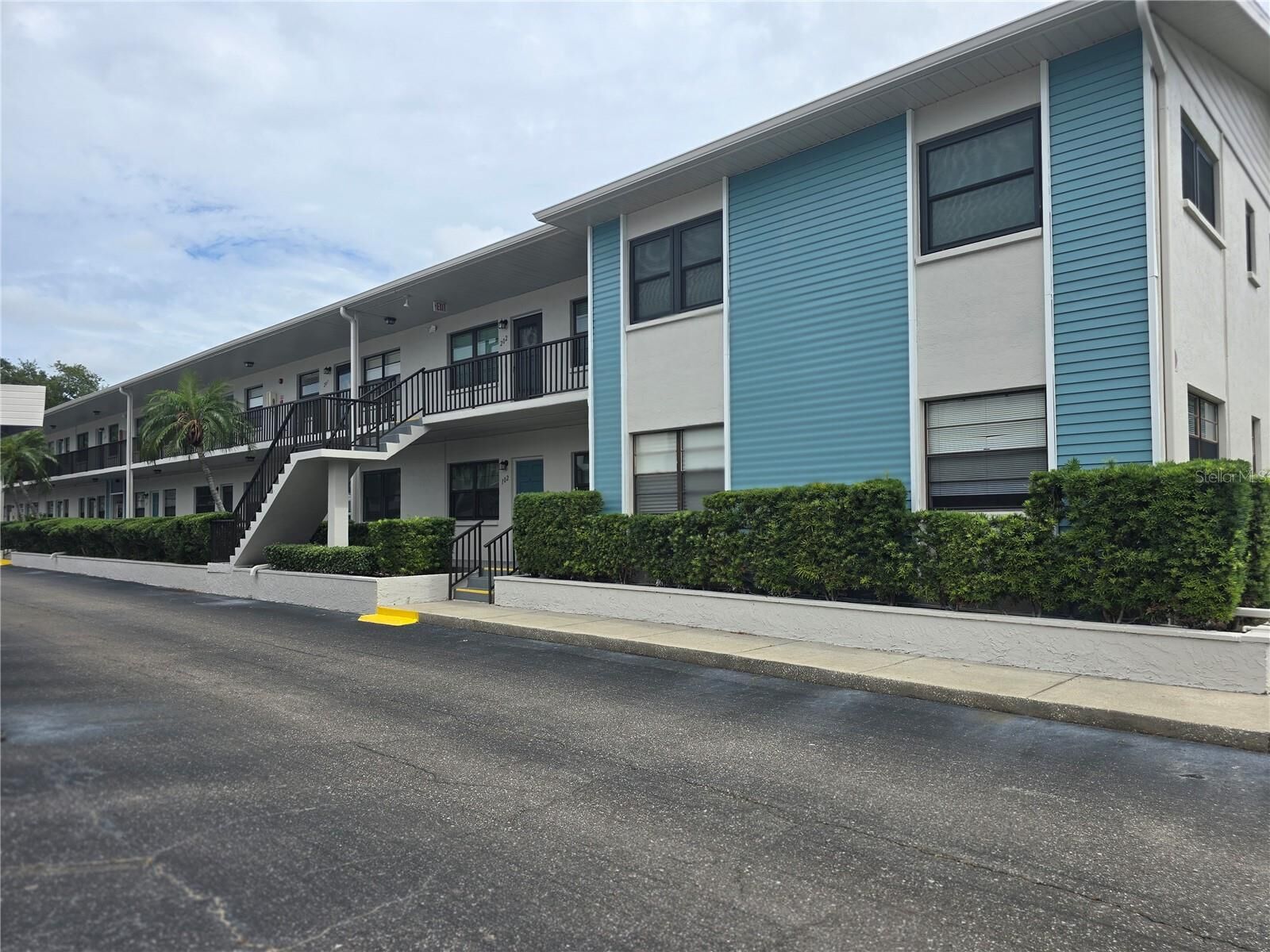 Property Photo:  5967 Terrace Park Drive N 103  FL 33709 