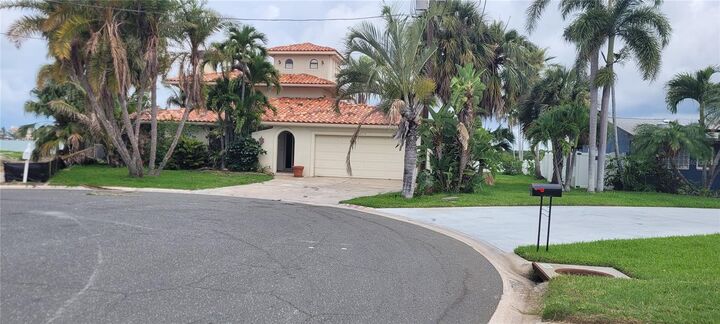 Property Photo:  12570 4th Street E  FL 33706 