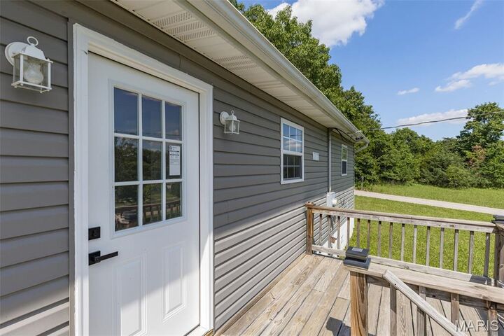 Property Photo: 4302 Easy Street MO 63020