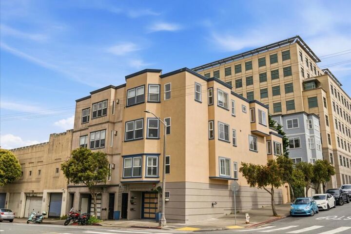 Property Photo:  2395 Post Street  CA 94115 