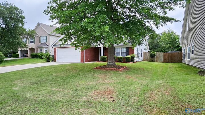 Property Photo:  110 Lonesome Court  AL 35758 