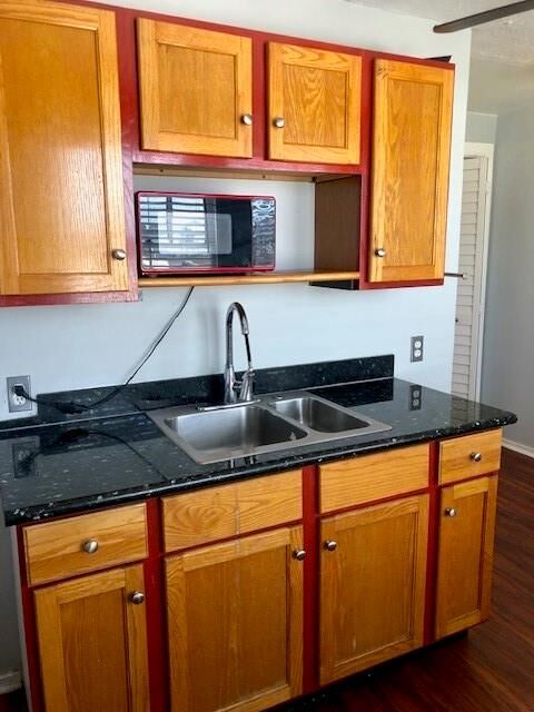 Property Photo: 506 Lafayette Street A LA 70053