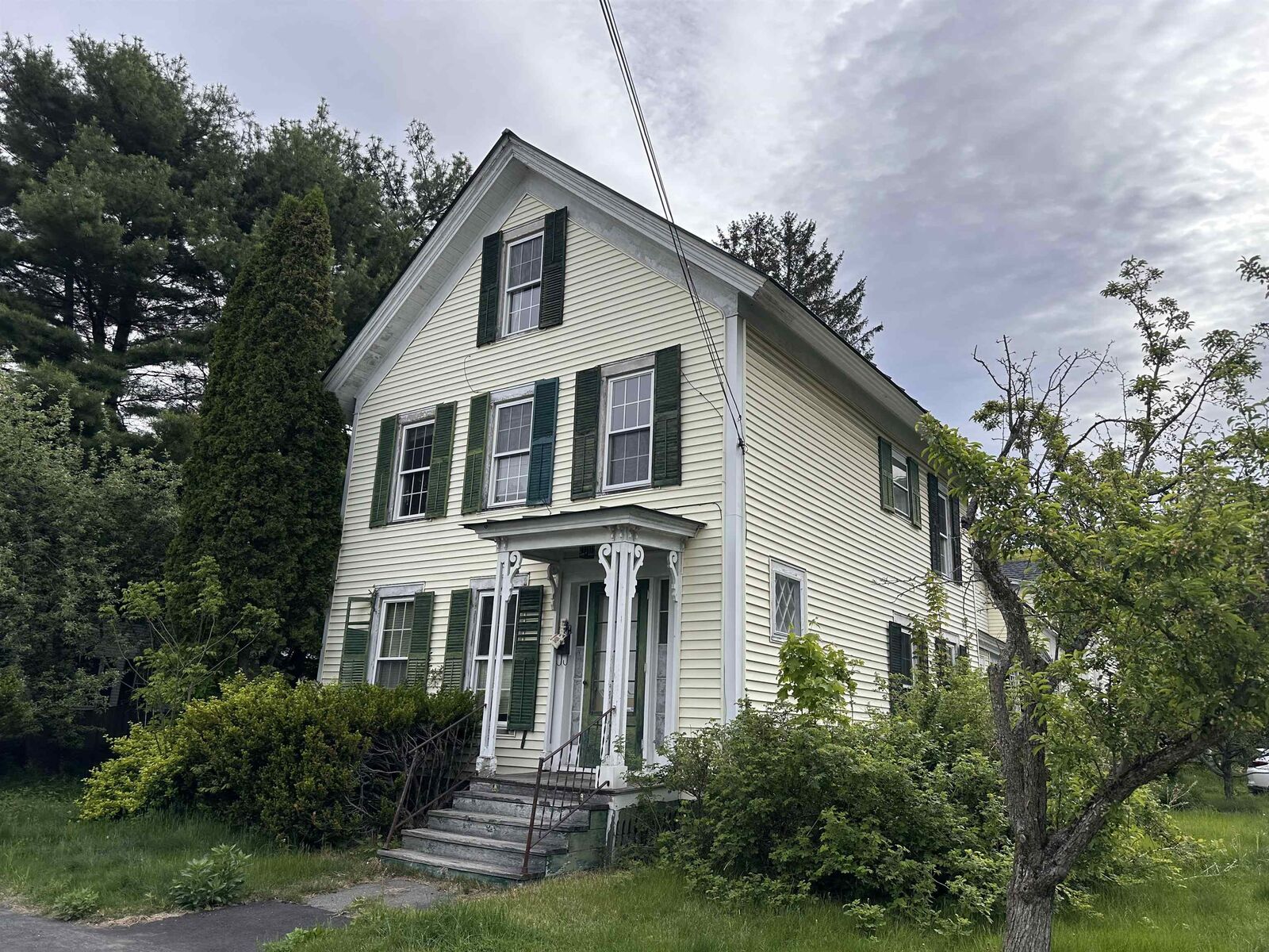 Property Photo:  23 Union Street  NH 03766 