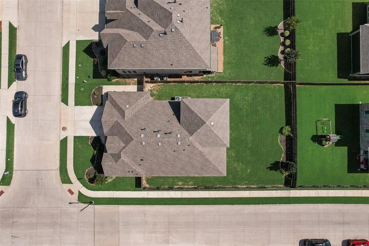 Property Photo:  1941 Silverleaf Drive  TX 75154 