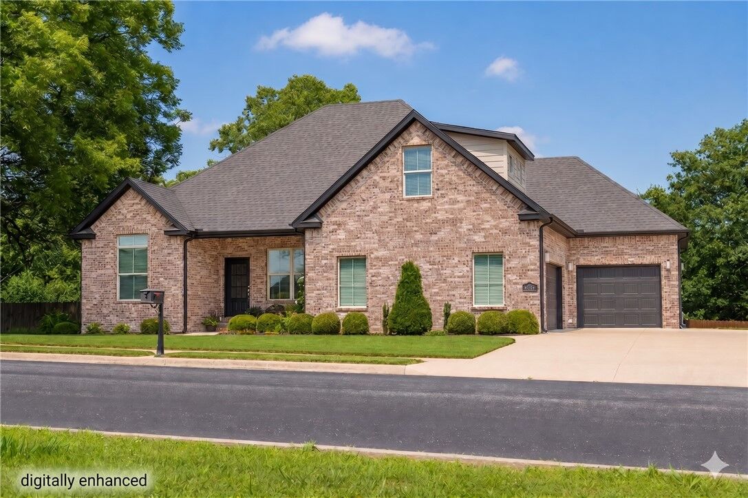 Property Photo:  21796 Friendship View Drive  AR 72764 