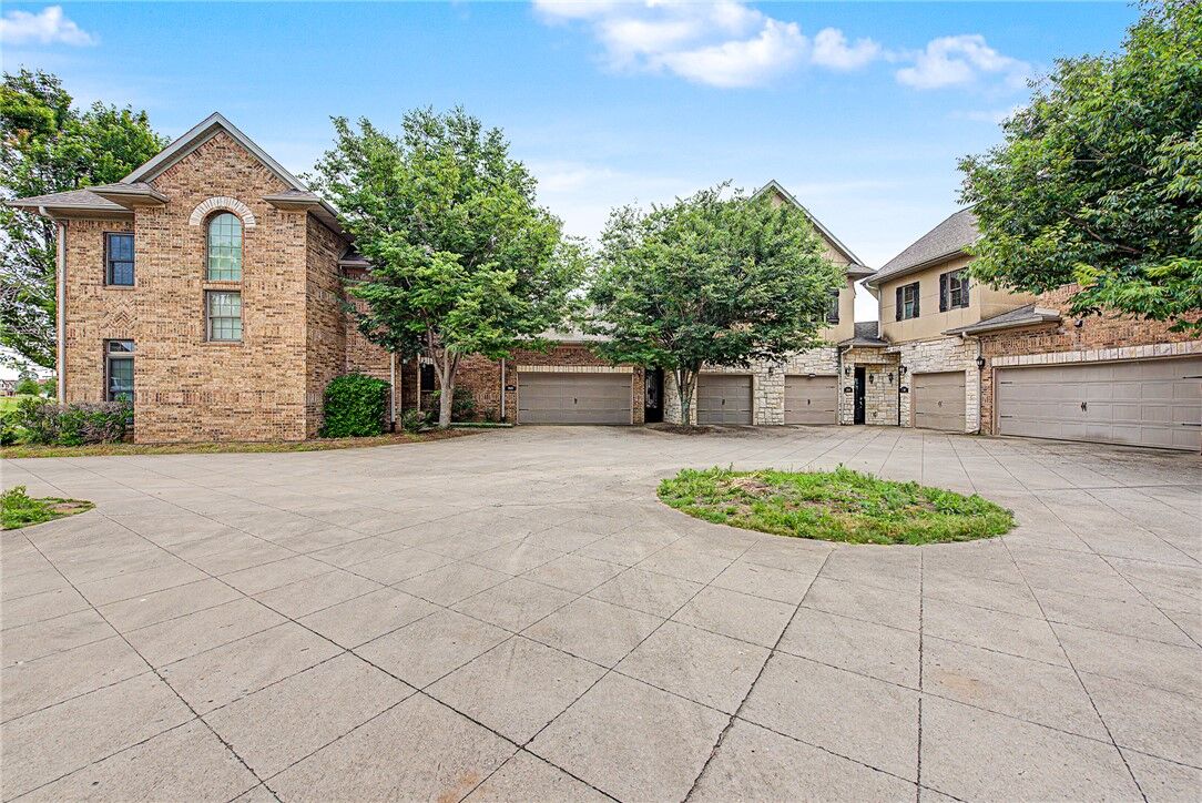 Property Photo:  2644 S Everest Avenue  AR 72758 