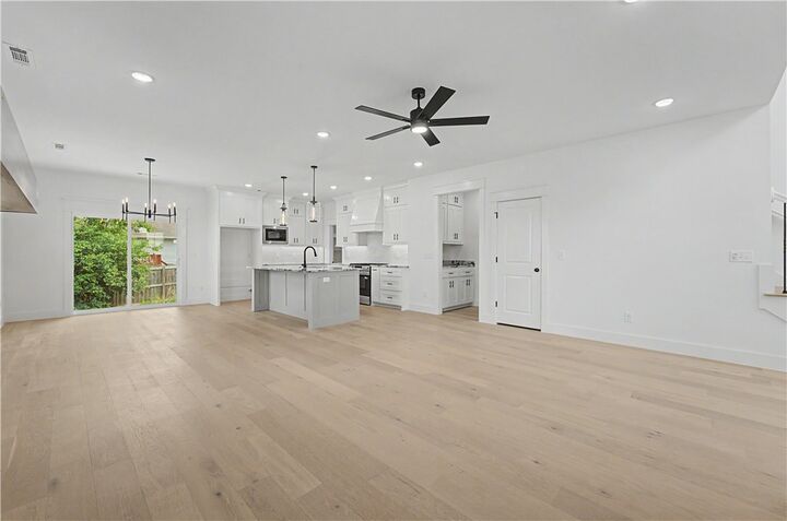 Property Photo:  6603 Crabapple Street  AR 72713 