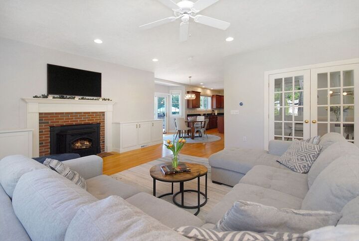 Property Photo:  4 Lanes End Rd  MA 01776 