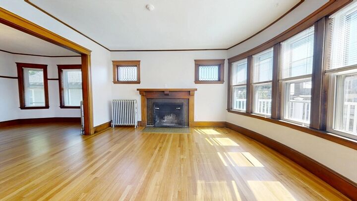 Property Photo:  39 Commonwealth Rd. 39  MA 02472 