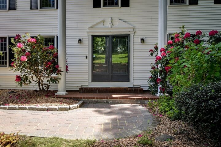 Property Photo:  92 Flanagan Drive  MA 01701 
