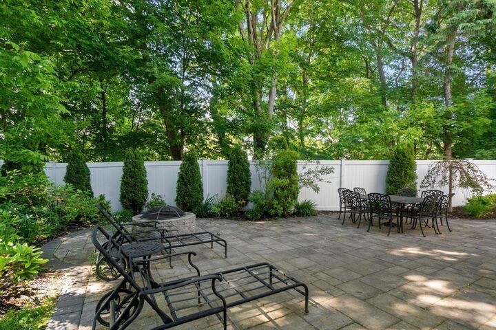 Property Photo:  283 Walnut Street  MA 02481 
