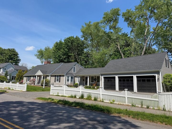 Property Photo: 3 Sprague Rd MA 02481