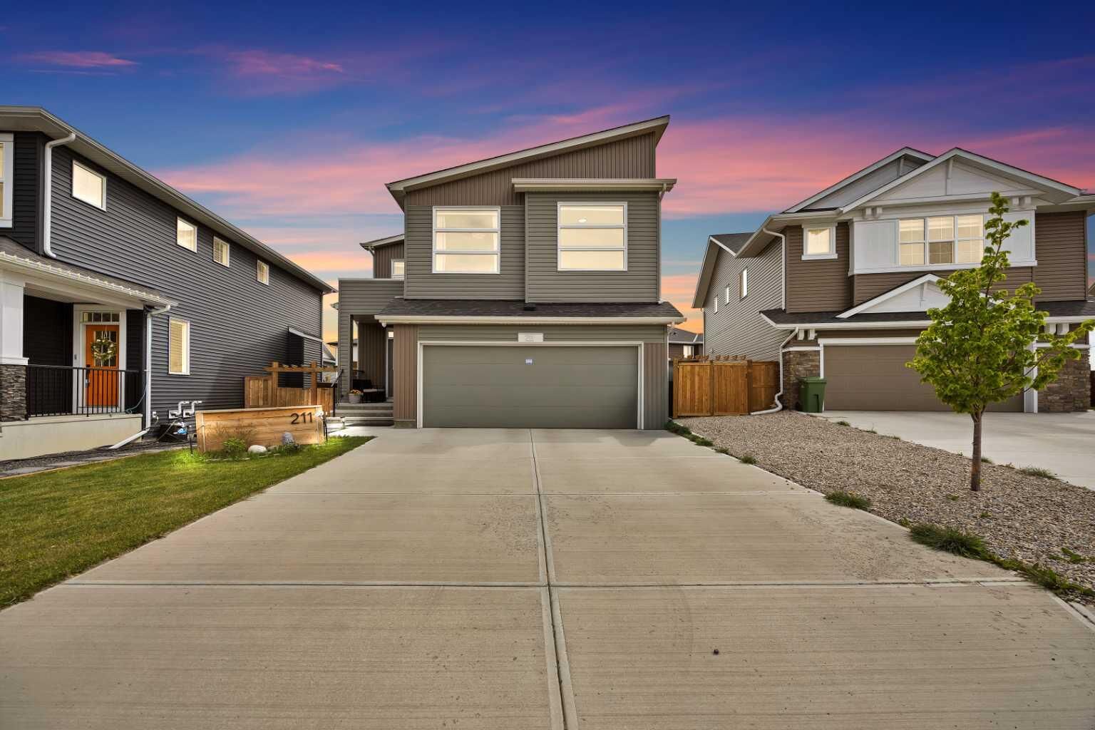 Property Photo:  211 Dawson Harbour Court  AB T1X 1Z6 