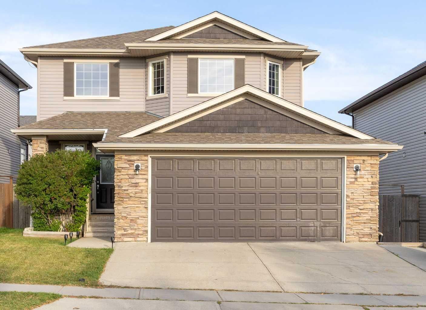 Property Photo:  148 Westland Street  AB T1S 0B3 