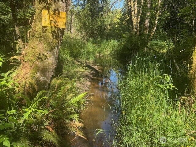 Property Photo:  692 24  Burchett Road  WA 98570 