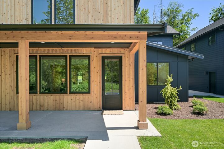 Property Photo:  5774  Denali Lane  WA 98226 