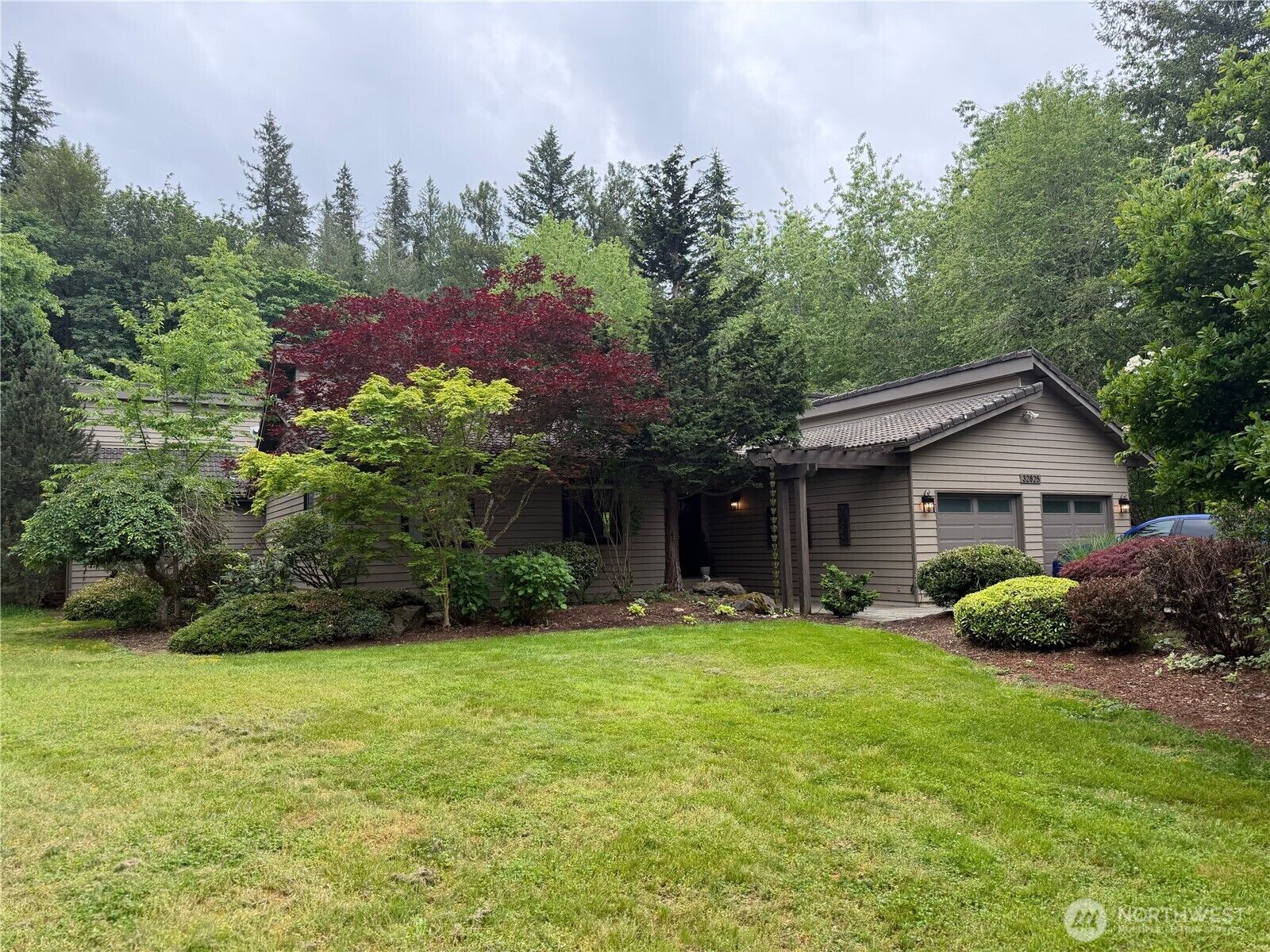 Property Photo: 32825 SE 47th Place WA 98024