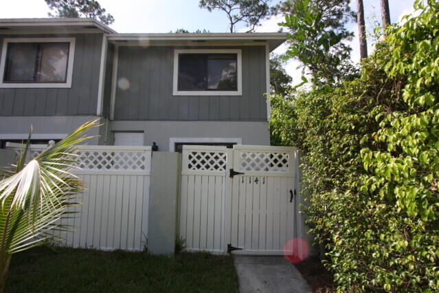 Property Photo:  1141 Goldenrod Road 1143  FL 33414 
