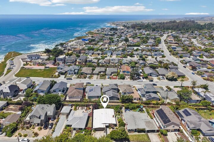 Property Photo:  127 Swift Street  CA 95060 