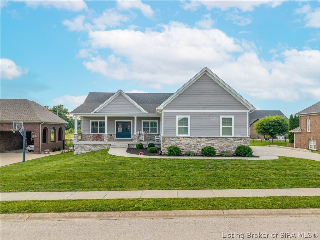 Property Photo: 7136 Independence Way IN 47111