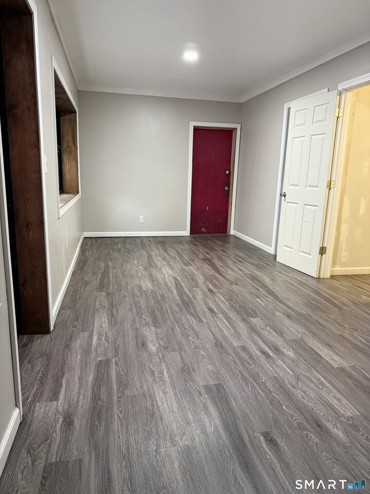 Property Photo:  248 Sisson Avenue  CT 06105 
