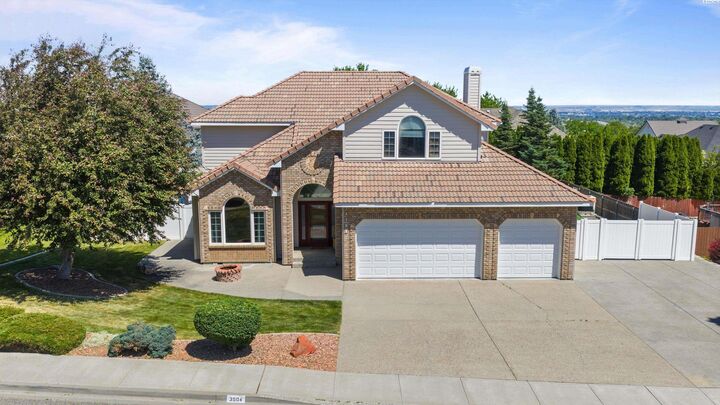 Property Photo:  3504 W 42nd  WA 99337 