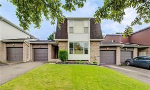 19 Hillbrook Crescent — photo 1