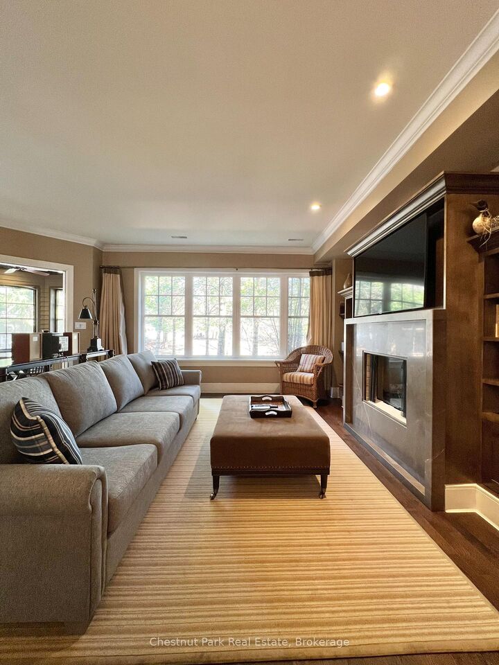 Property Photo: 301 Emerald Hills Court Unit 11 ON P0C 1H0