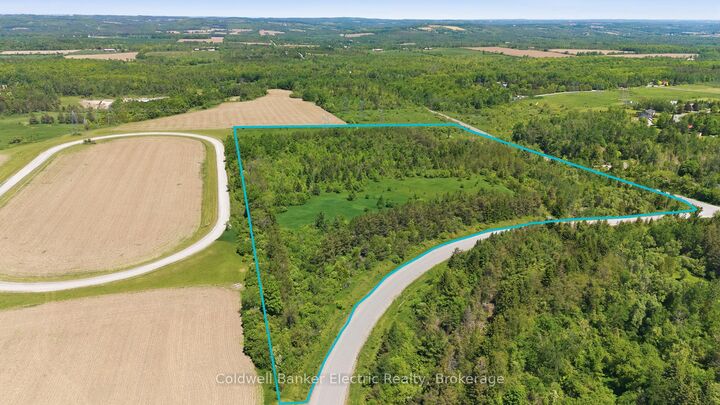 Property Photo:  468 Fallis Line  ON L0A 1G0 