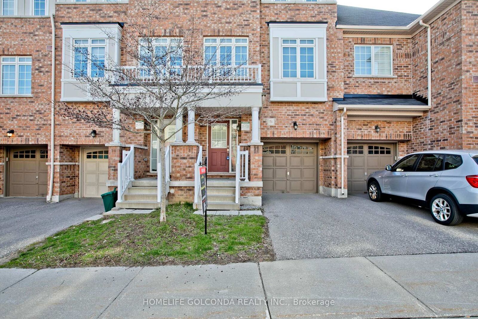 Property Photo:  14 Fanny Grove Way  ON L6E 0T6 