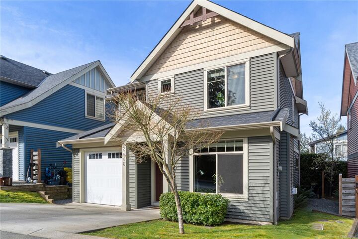 Property Photo:  2446 York Cres  BC V9T 4N6 